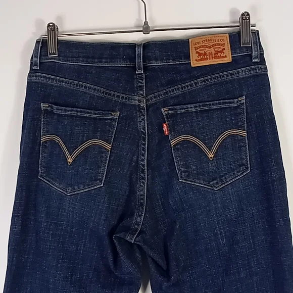 Levi's Classic Boot Mid-Rise Blue Jeans Size 6M - Picture 8 of 16